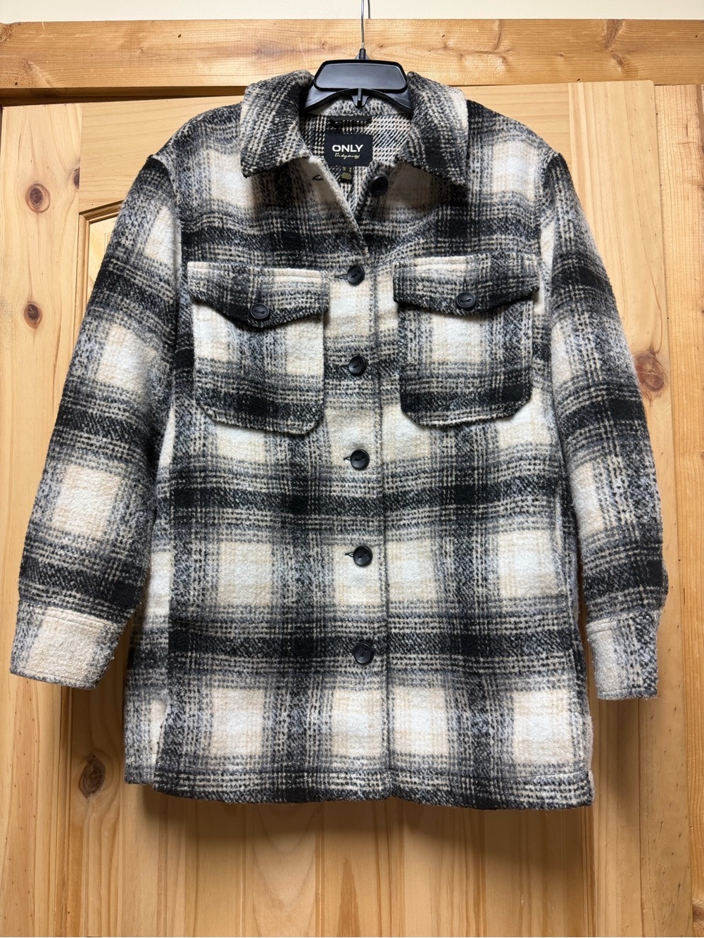 ONLY Allison Black Cream Plaid Check Utility Shacket Medium NWT Shirt Oversized